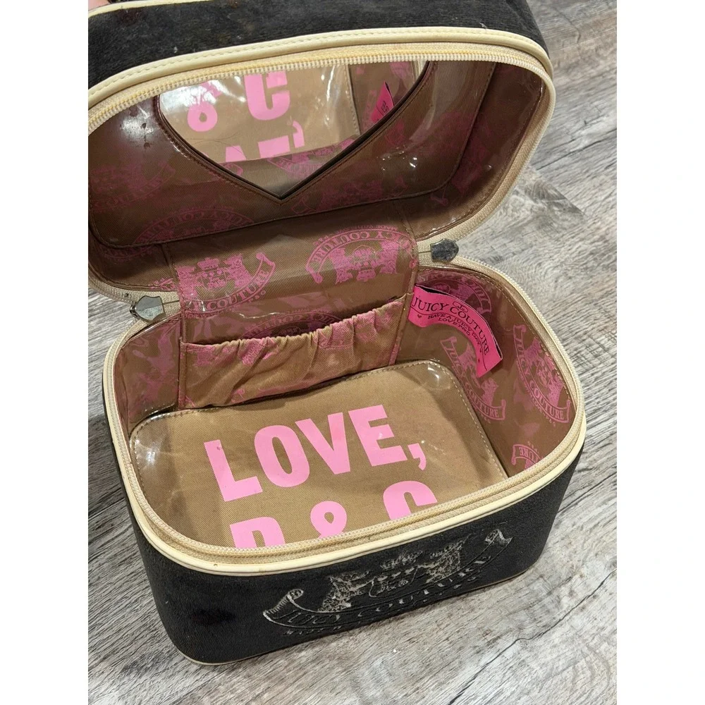 Juicy Couture Vintage Velour Vanity Case Brown Cream Y2K Makeup Bag Mirror